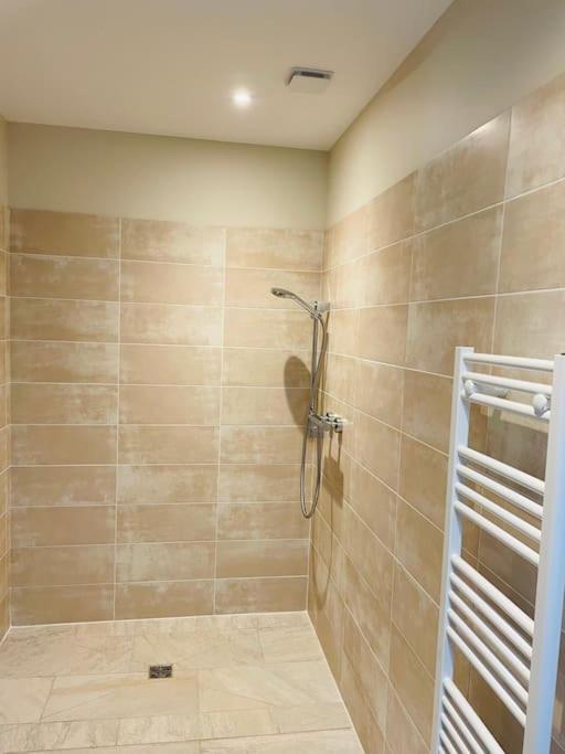 Ferienwohnung La Regate Avec Jaccuzi A 50 M Du Centre Historique Sarlat Exterior foto